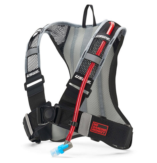 Outlander Pro 2L Hydration Pack